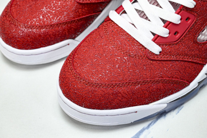 Jordan 5 style HQ7978-600