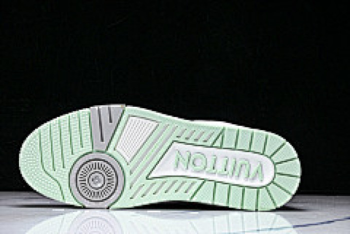 LOVT SNEAKER lv-445