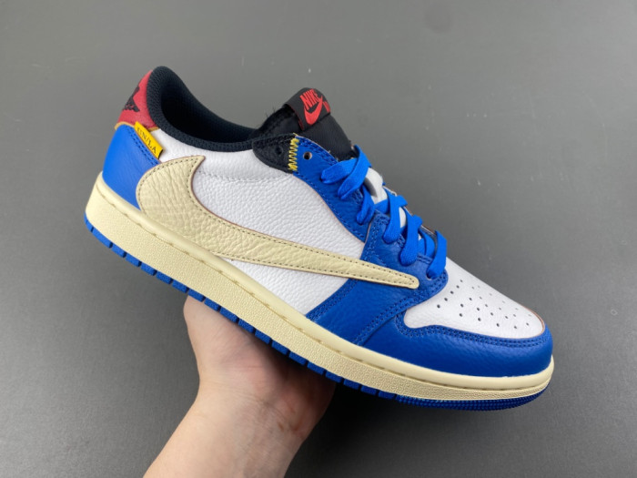Travis Scott x Air Jordan 1 Low OG DM7866-1111