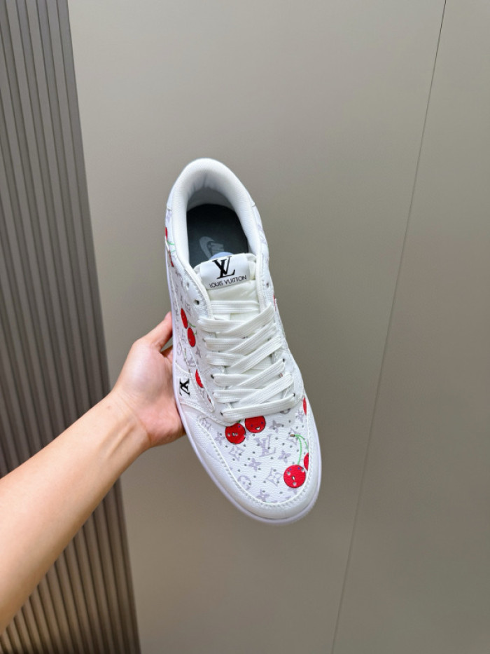 LOVT SNEAKER lv-484
