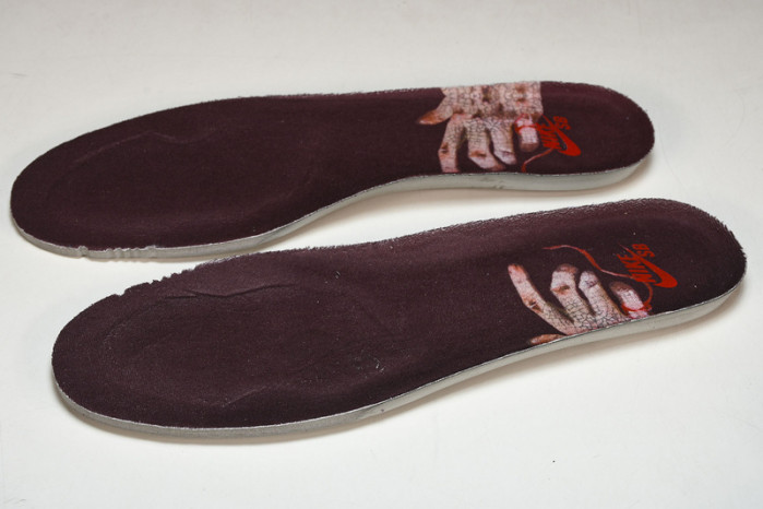 nike sb dunk low "city of love" fn0619-600