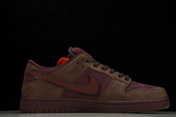 nike sb dunk low "city of love" fn0619-600