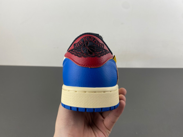 Travis Scott x Air Jordan 1 Low OG DM7866-1111