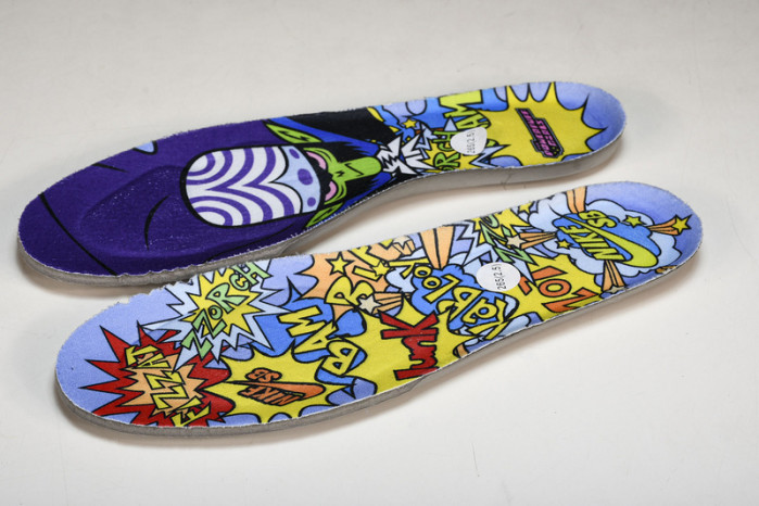 the powerpuff girls x nike sb dunk low “bubbles” fd2631-602