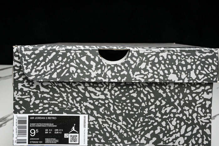Air Jordan 3 “Lucky Shorts” CT8532-101