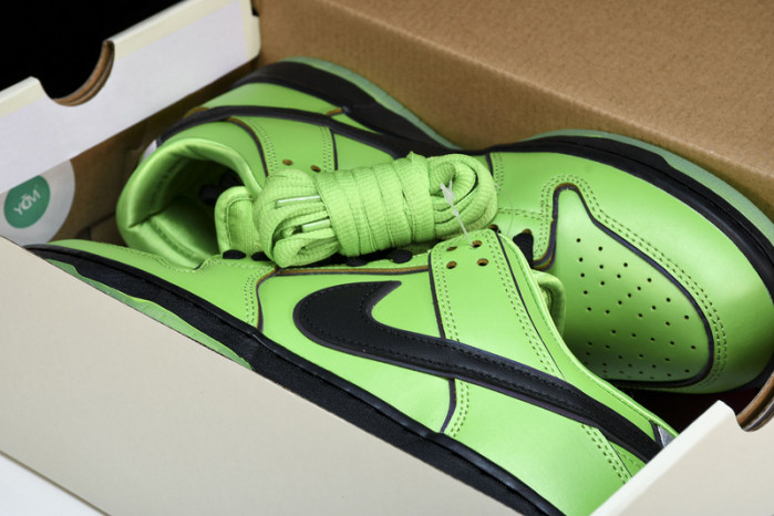 the powerpuff girls x nike sb dunk low “bubbles” fz8319-300