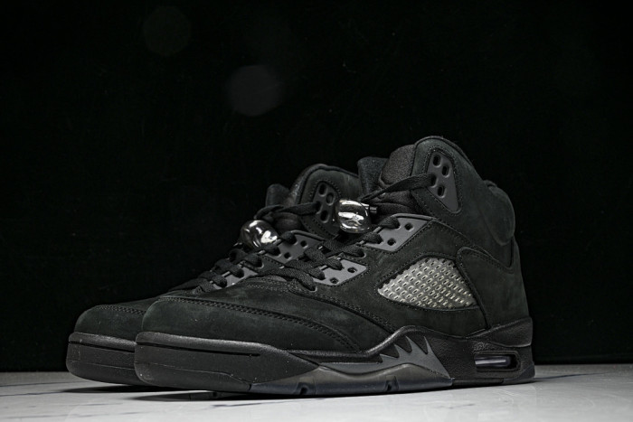 Air Jordan 5 Retro "Black Cat" FZ2239-001