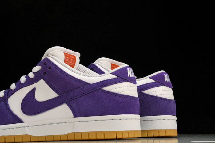 nike sb dunk low pro iso orange label court purple dv5464-500