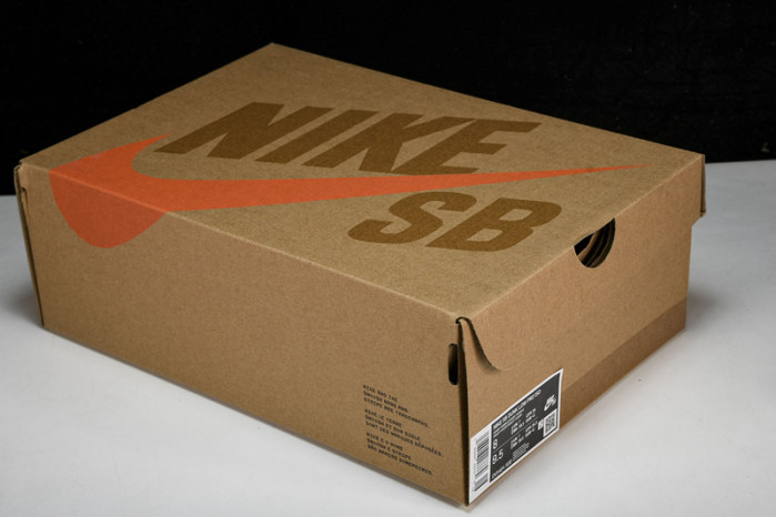 nike sb dunk low pro iso orange label court purple dv5464-500