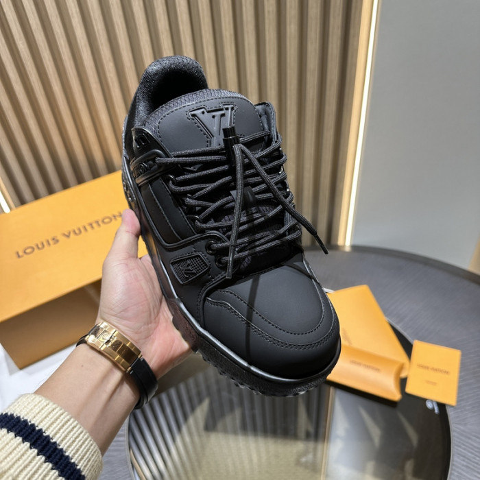 LOVT SNEAKER lv-236