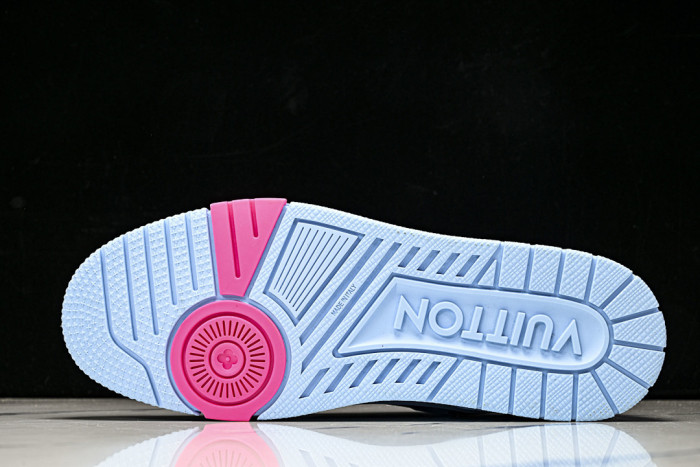 LOVT SNEAKER lv-556