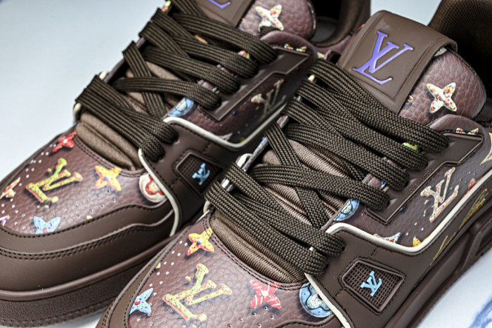 LOVT SNEAKER lv-557