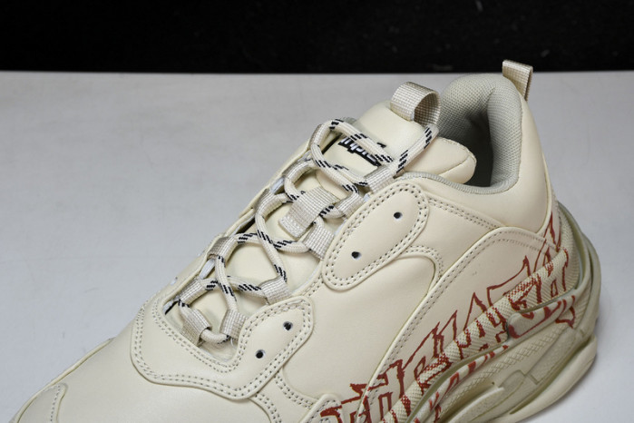 bl triple s trainers sneakers bts-18