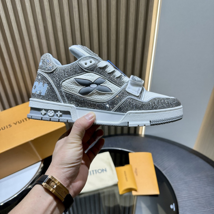 LOVT SNEAKER lv-244