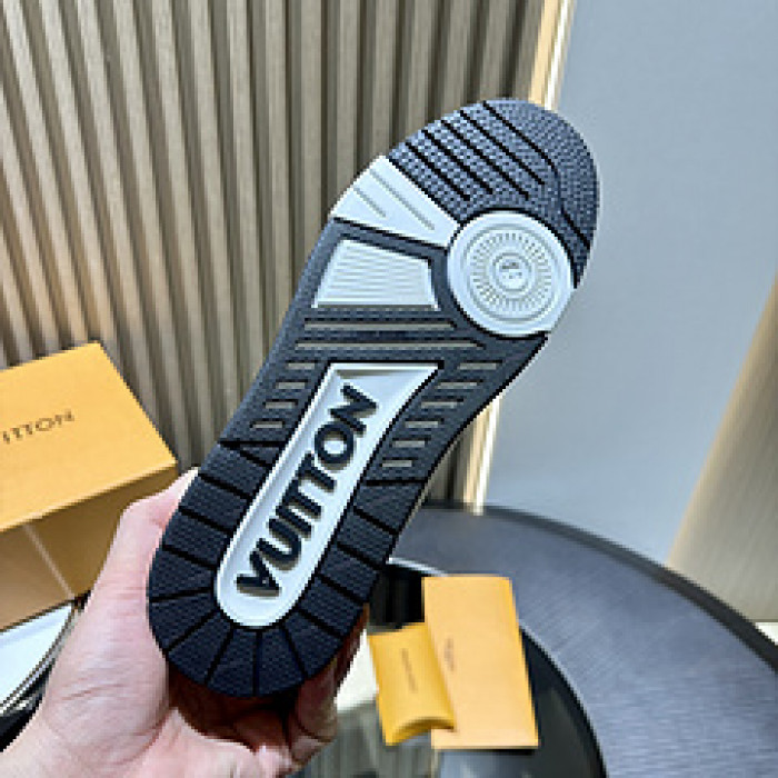 LOVT SNEAKER lv-245