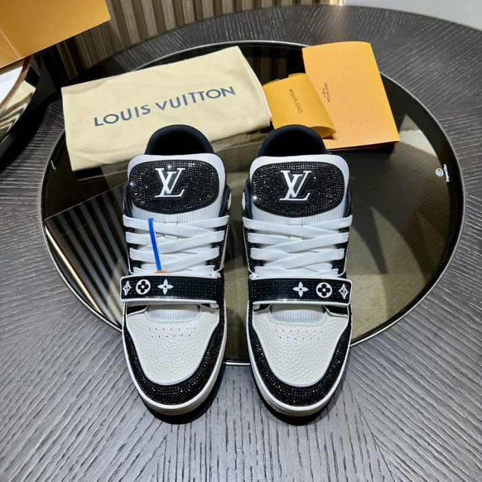 LOVT SNEAKER lv-245
