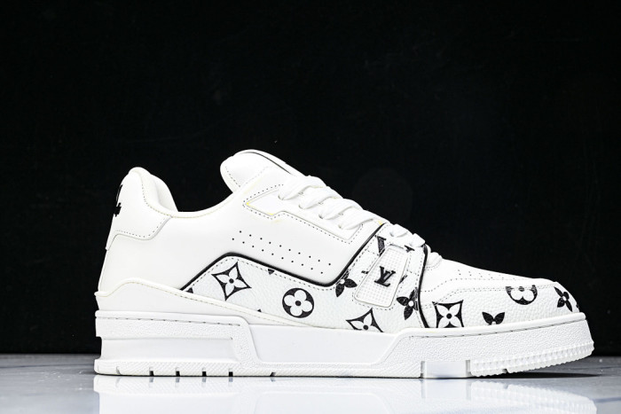 LOVT SNEAKER lv-559