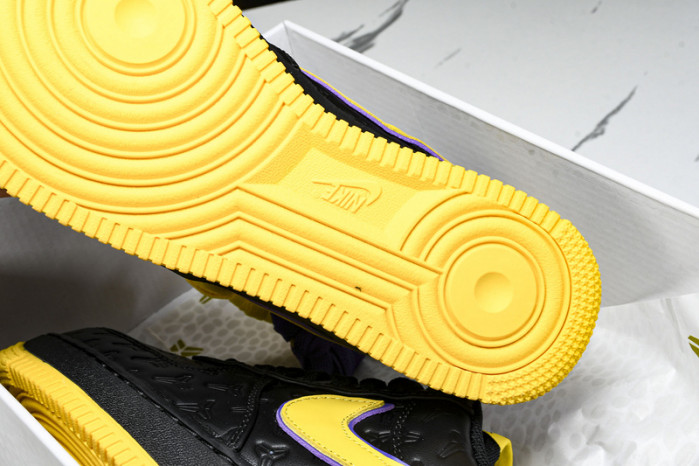 Kobe Bryant x Nike Air Force 1 Low HV5122-001
