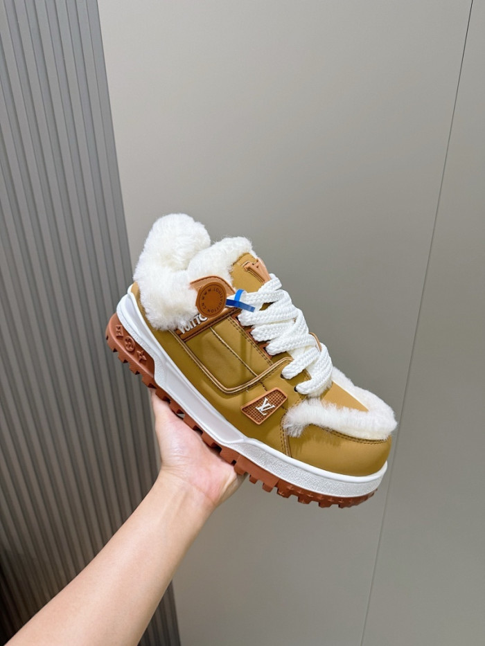 LOVT SNEAKER lv-500