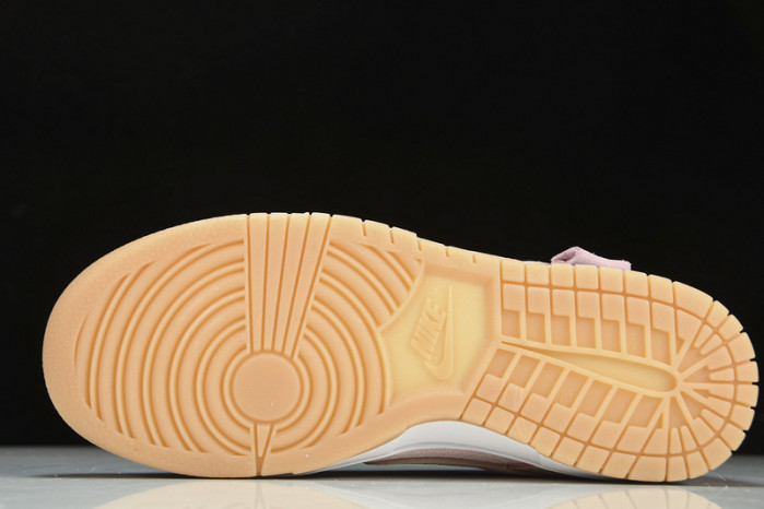 nike dunk low teddy bear dz5318-640