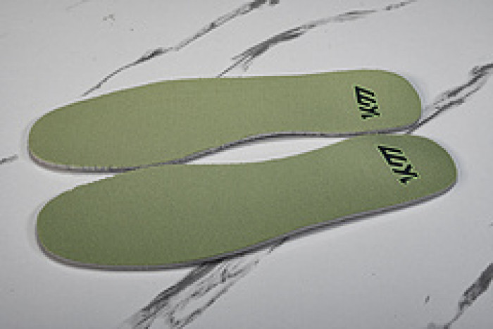 nike dunk low retro prm kyler murray be 1 of one fq0269-001