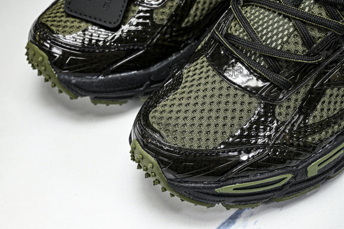 OF BE RIGHT BACK SNEAKERS OB31