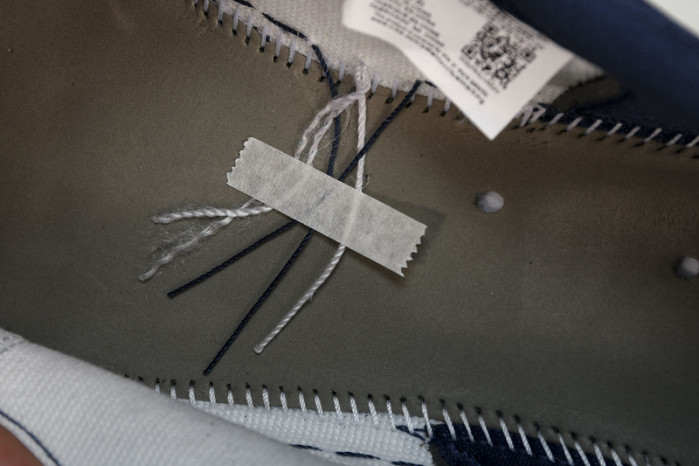 jordan 1 low sb midnight navy cj7891 400