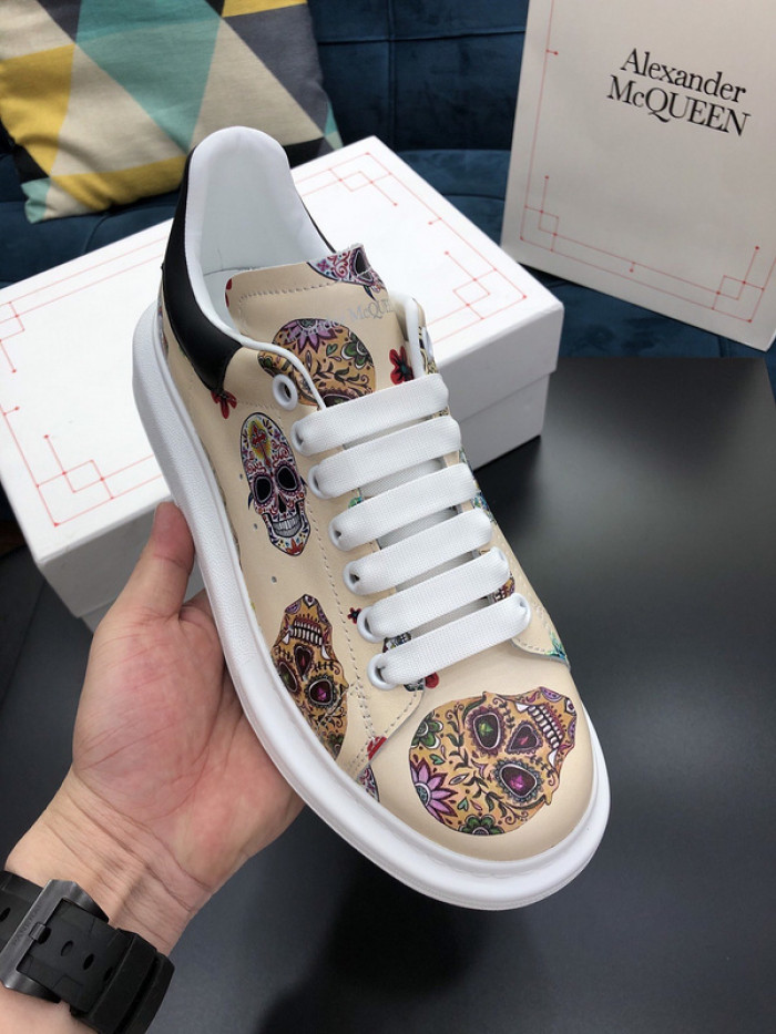 alex mcqu sneakers