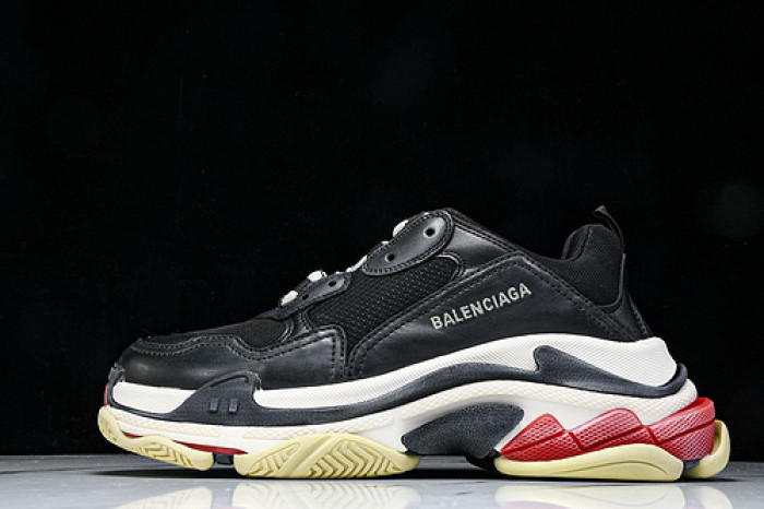 BL 17FW TRIPLE S SNEAKER W0901-1000