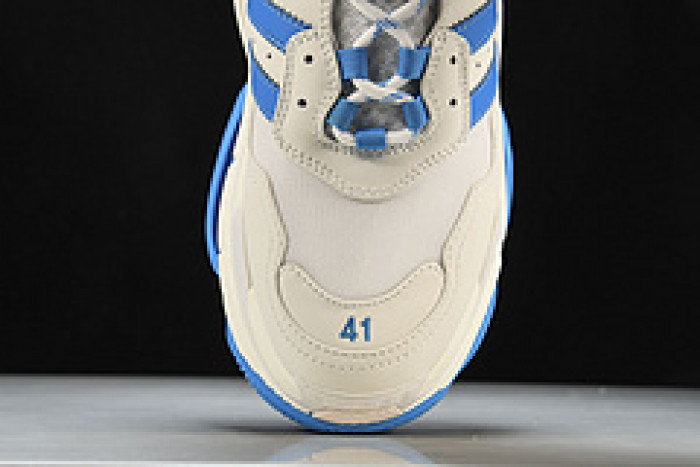 bl triple s trainers sneakers bts-07