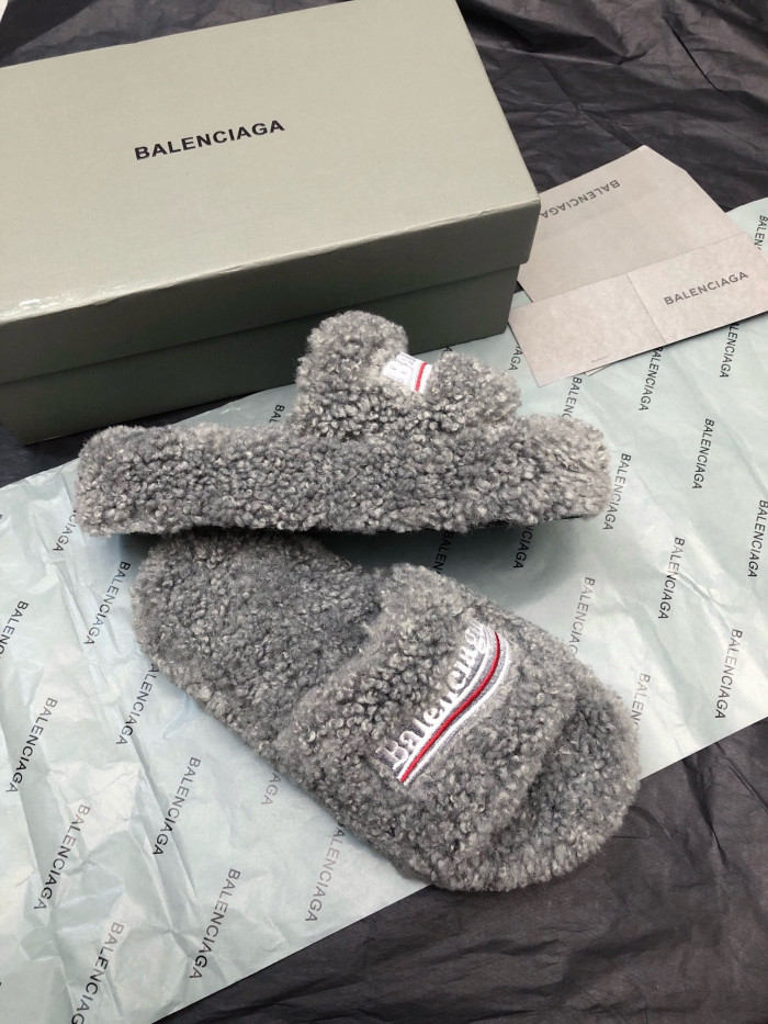 （Thick bottom）BL SLIPPERS 2307160