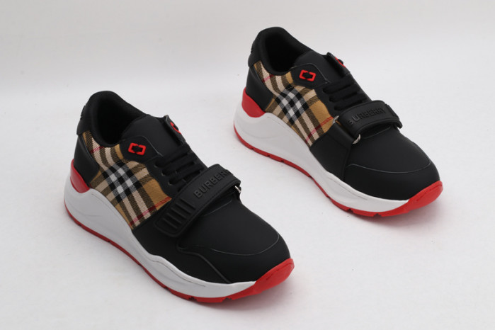 BUBERY SNEAKER