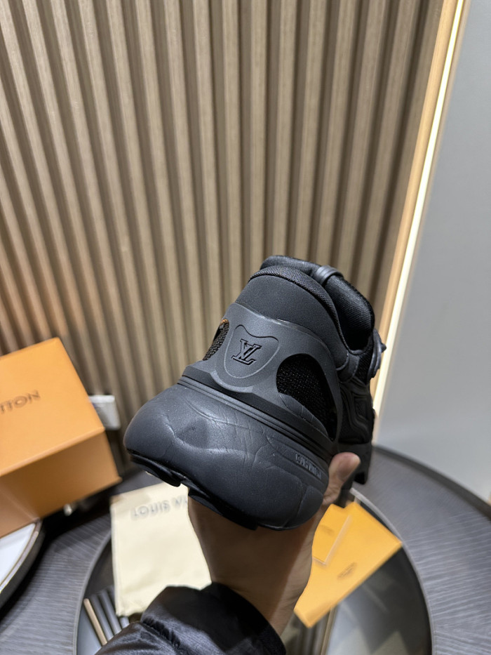 LOVT SNEAKER lv-544