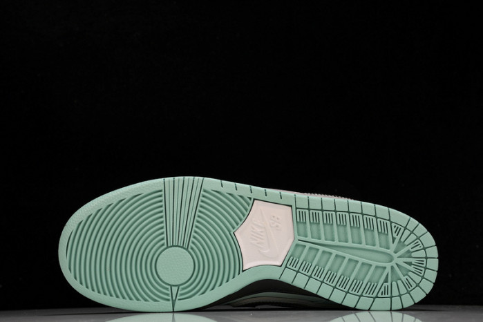 nike sb dunk low concepts sb qs bv1310-402