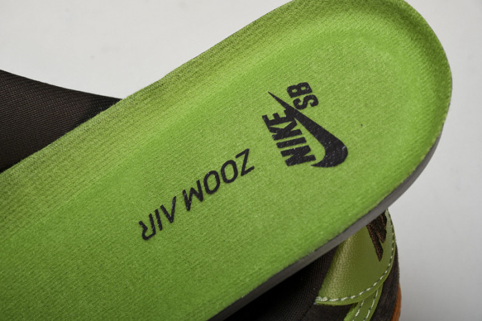 nike sb dunk low de la soul 789841-332