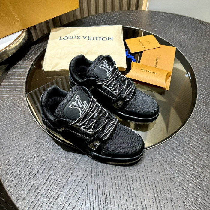 LOVT SNEAKER lv-219
