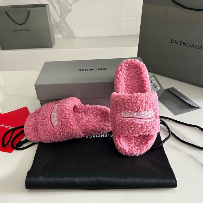 BL SLIPPERS