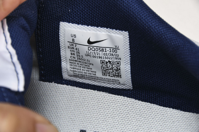 sacai x nike cortez white red navy blue dq0581-100