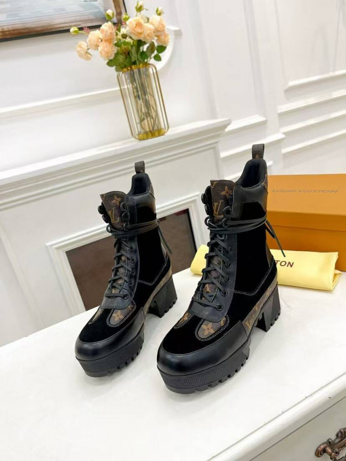LOVT BOOTS L0-33