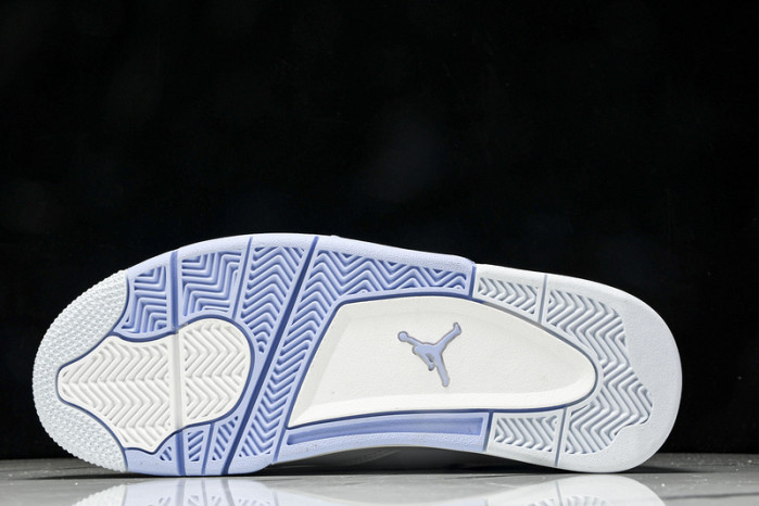 Air Jordan 4 WMNS "Aluminum" HV0823-100