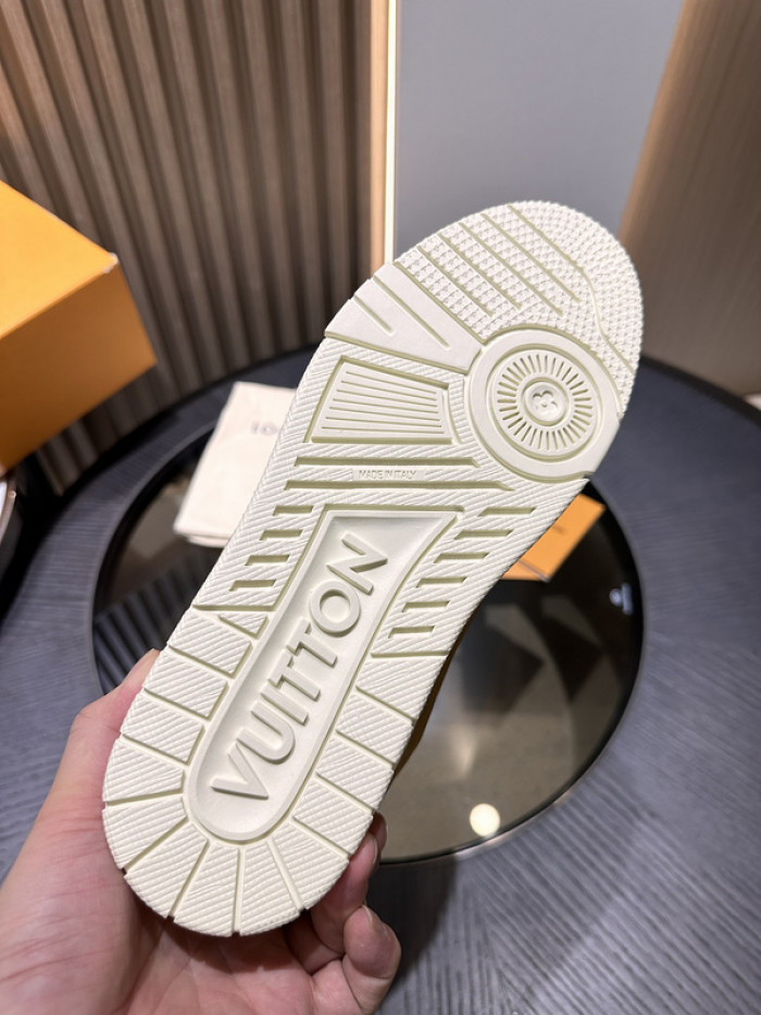 LOVT SNEAKER lv-276