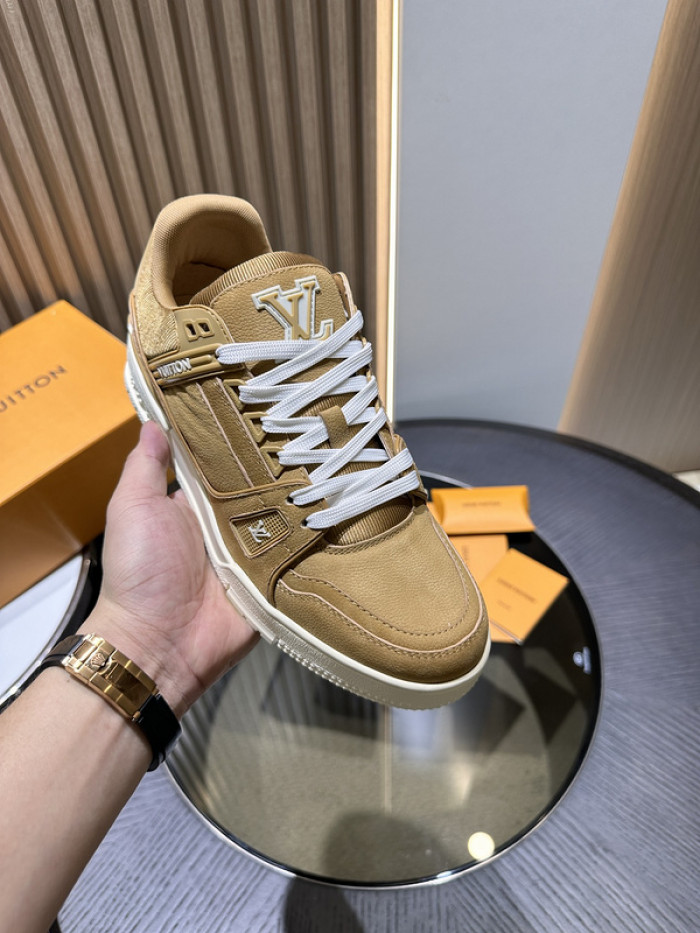 LOVT SNEAKER lv-276