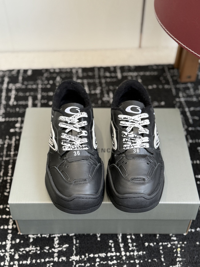 BL Hamptons Worn-Out BHW-18
