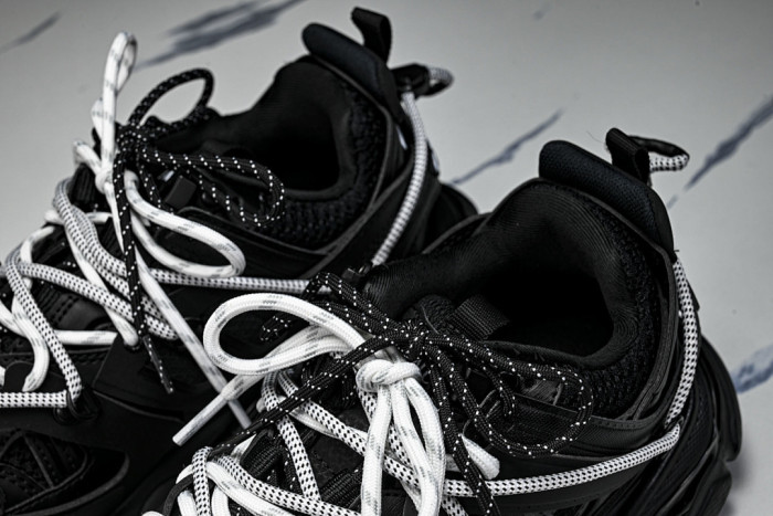 BL TRACK TRAINERS SNEAKER BL-107