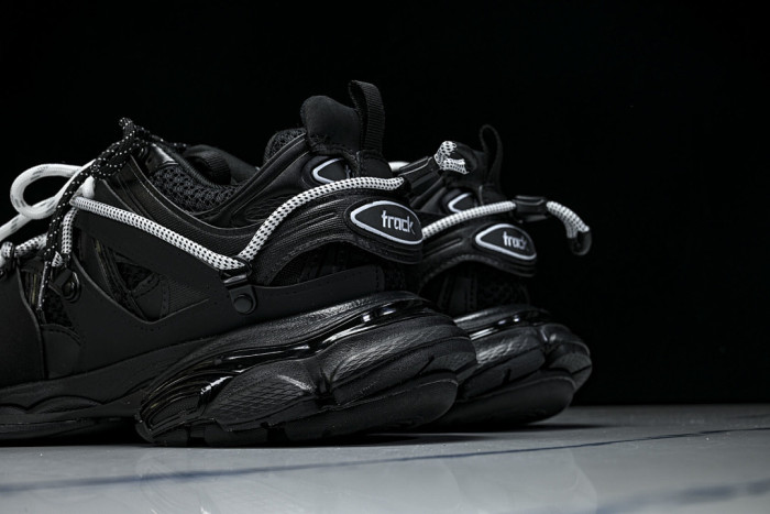 BL TRACK TRAINERS SNEAKER BL-107