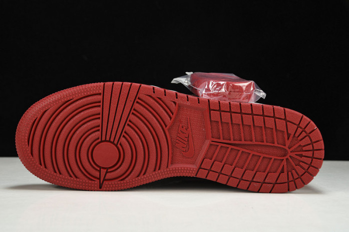 air jordan 1 high og “bred patent” 555088-063