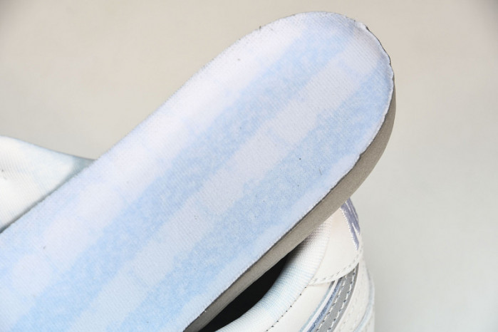 concepts x nike sb dunk low “white lobster” fd8776-100