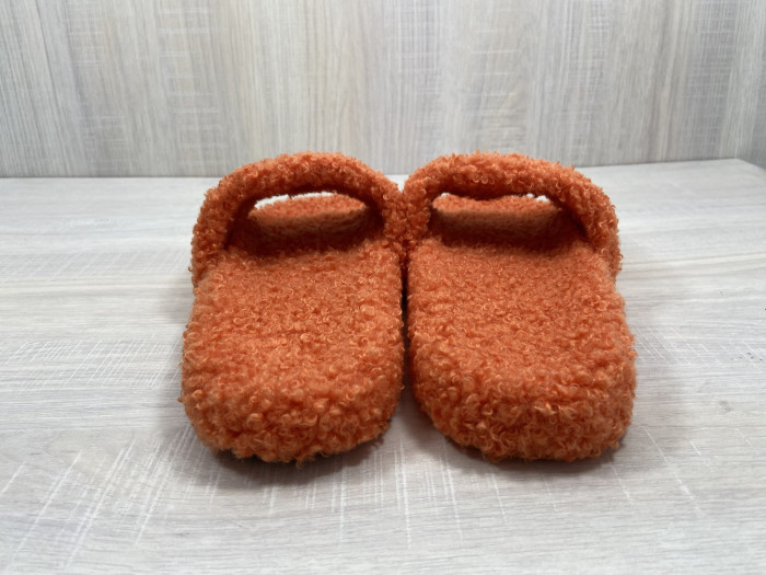 BL SLIPPERS