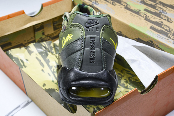 Corteiz x Air Max 95 SP FB2709-300