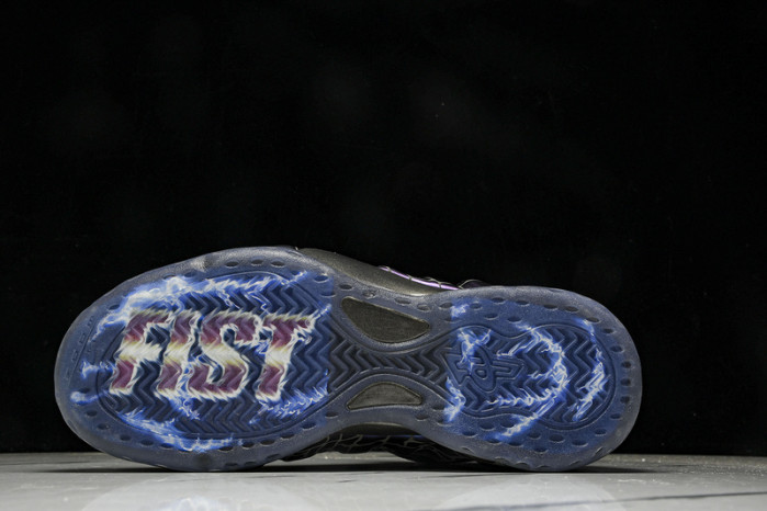 TEKKEN 8 x Nike Air Foamposite One “Kazuya Mishima” FQ9050-400